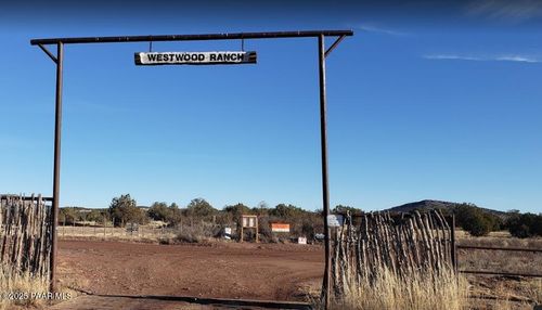 970 Westwood Ranch, Williams, AZ, 86046 | Card Image