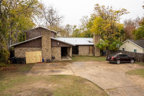 4910 Lovell Avenue, Fort Worth, TX, 76107 | Card Image