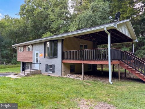 113 N Lake Road, POTTSVILLE, PA, 17901 | Card Image