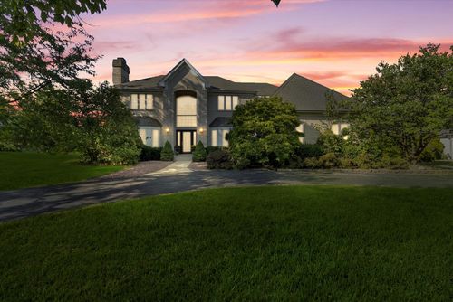 15W521 81st St, Burr Ridge, IL, 60527 | Card Image