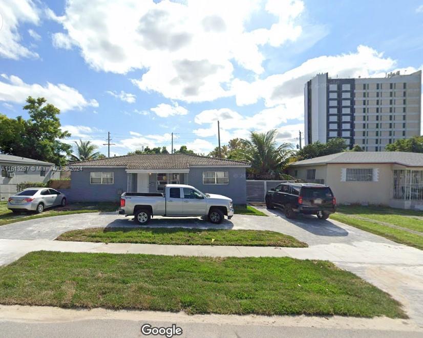 168th St, North Miami Beach, FL 33162