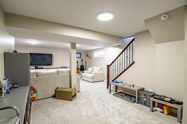 8 Broughton Cres, House detached with 4 bedrooms, 2 bathrooms and 4 parking in Red Deer AB | Image 32