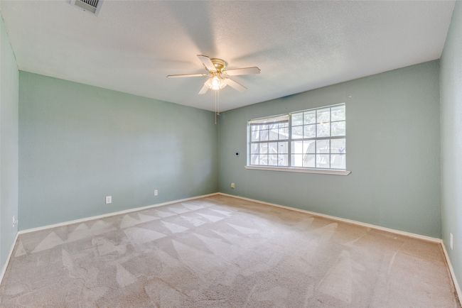 715 Mockingbird St, House other with 3 bedrooms, 2 bathrooms and null parking in Bonham TX | Image 16