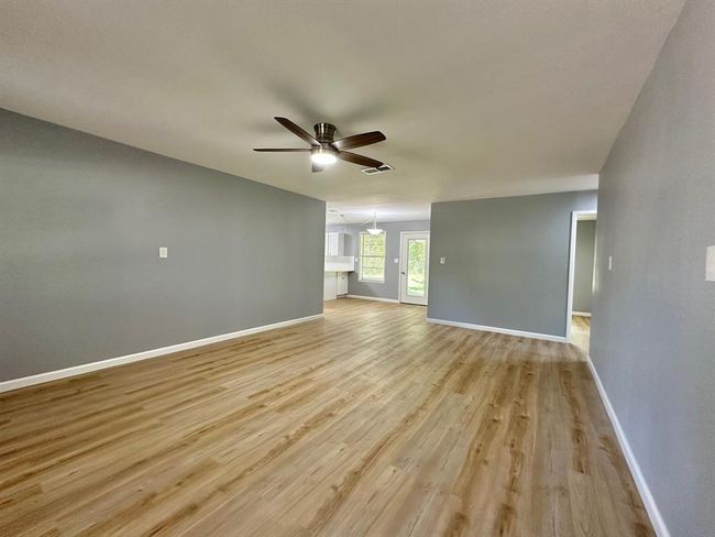 802 E Terrell Ave, House other with 3 bedrooms, 2 bathrooms and null parking in Crockett TX | Image 8