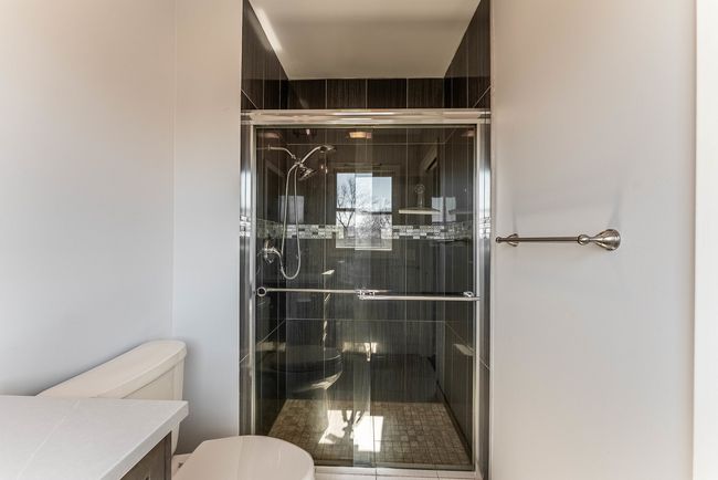 105 Roxborough Pl, Home with 4 bedrooms, 3 bathrooms and 2 parking in Inverness IL | Image 15