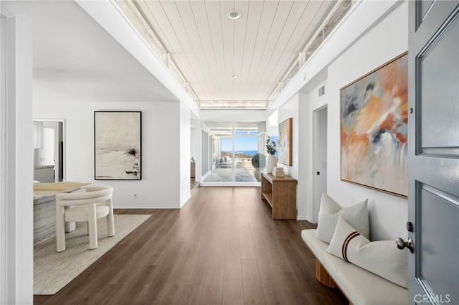 2701 Windover Dr, House other with 4 bedrooms, 3 bathrooms and 3 parking in Corona Del Mar CA | Image 6