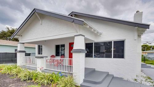 1022 State St, West Palm Beach, FL, 33407-6228 | Card Image