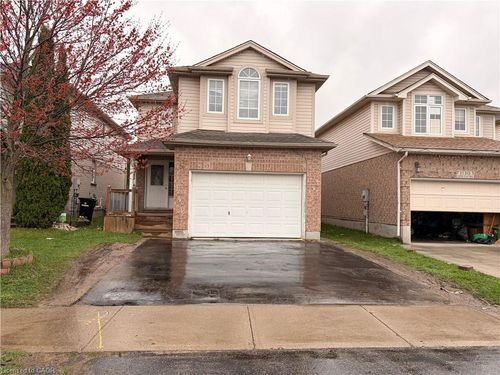1126 Copper Leaf Cres, Kitchener, ON, N2E3W4 | Card Image