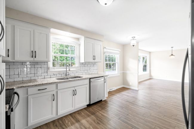 3086 Highway 76, House other with 3 bedrooms, 3 bathrooms and 2 parking in Adams TN | Image 10