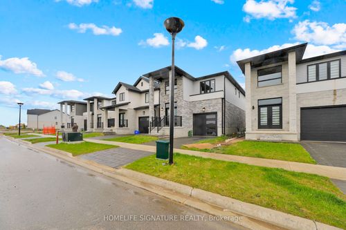 6433 Royal Magnolia Ave, London, ON, N6P0K2 | Card Image