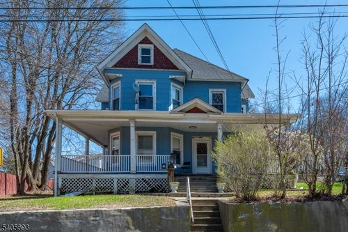 223 Main St, Newton, NJ, 07860-1921 | Card Image