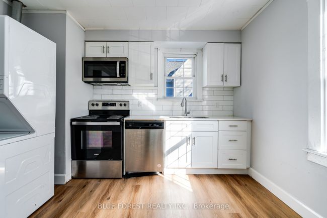 46-48 Wellington St E, Home with 5 bedrooms, 3 bathrooms and 5 parking in Chatham ON | Image 11