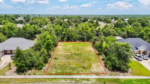 109 Lake Merial Trl, Southport, FL, 32409-4519 | Card Image
