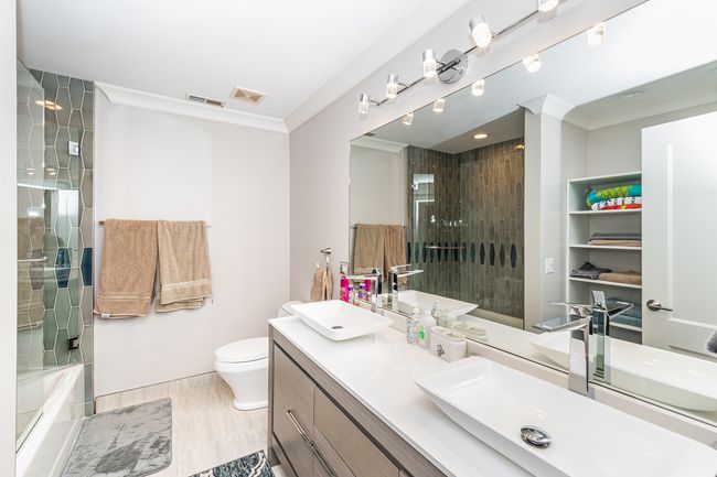 978 East Shore Drive, House other with 6 bedrooms, 7 bathrooms and 7 parking in Fox Lake IL | Image 40