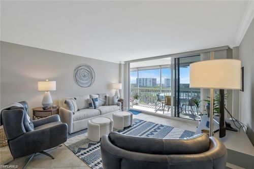 apt-812-5 Bluebill Ave, NAPLES, FL, 34108-1728 | Card Image