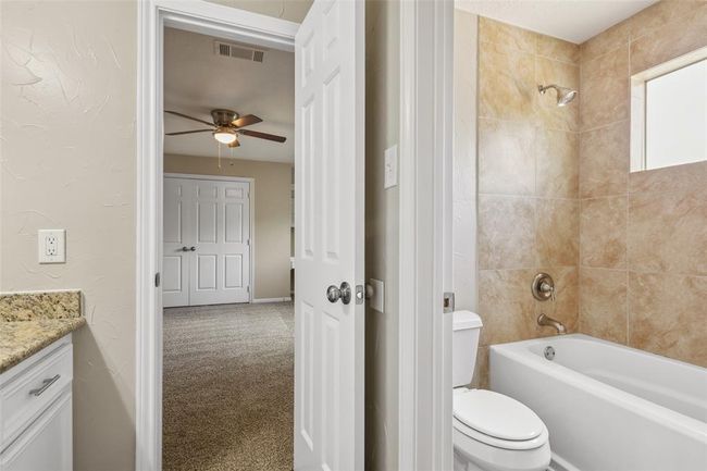 6034 Pin Oak Pl, House other with 4 bedrooms, 4 bathrooms and 2 parking in Spring TX | Image 22