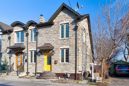 main-fl-5 William St, Brampton, ON, L6V1L3 | Card Image