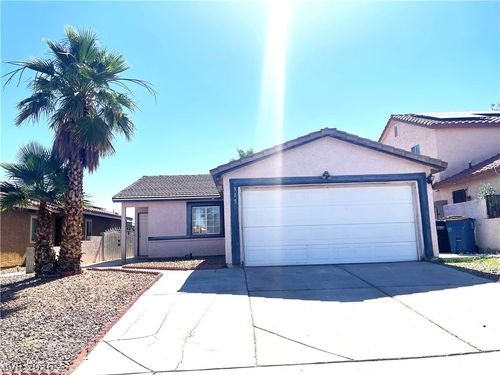 515 Chandler St, Henderson, NV, 89014-3931 | Card Image