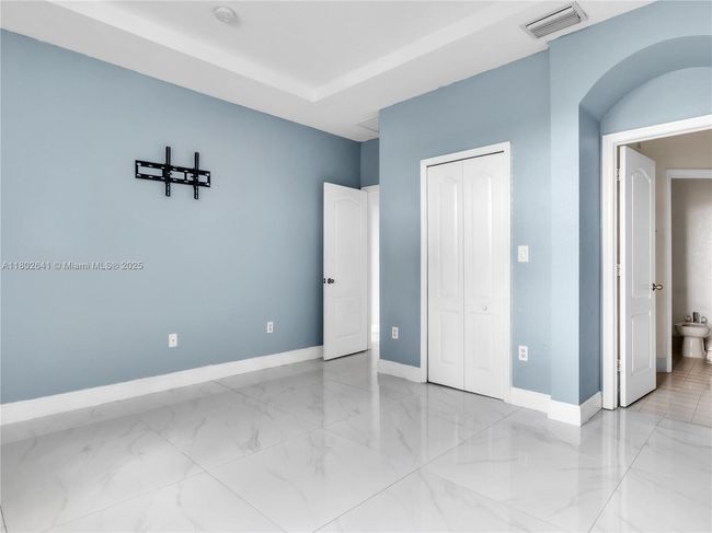 16628 Sw 47 Th Ter, Townhouse with 3 bedrooms, 3 bathrooms and null parking in Miami FL | Image 16