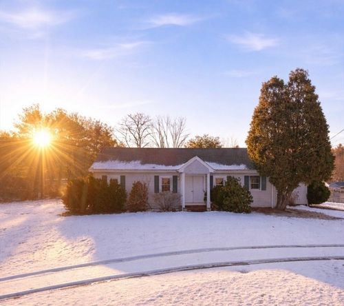 346 South St, Foxboro, MA, 02035-2750 | Card Image