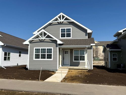 40 Windflower Way, MOUNT HOREB, WI, 53572-9201 | Card Image