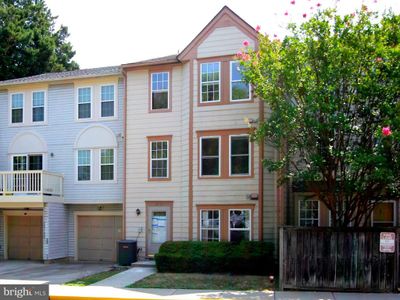 9-95 - 3733 Amsterdam Terrace, Townhouse with 3 bedrooms, 2 bathrooms and null parking in BURTONSVILLE MD | Image 2