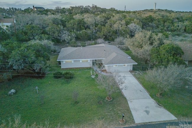 10215 Rafter O Trl, House other with 5 bedrooms, 2 bathrooms and null parking in Helotes TX | Image 36