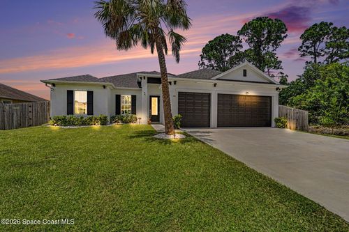 146 Battersea Ave Ne, Palm Bay, FL, 32907-3067 | Card Image