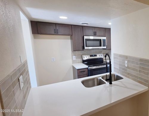 unit-p185-1620 N Wilmot Rd, Tucson, AZ, 85712-4402 | Card Image