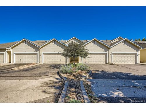 252 Quari St, Aurora, CO, 80011-8339 | Card Image