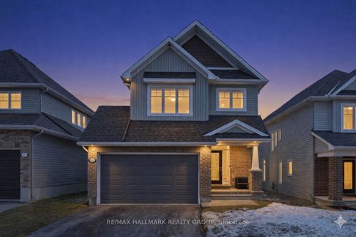 570 Baie-Des-Castors St, Ottawa, ON, K4A0Y7 | Card Image