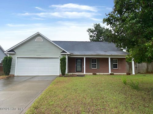 4235 Redspire Ln, Fayetteville, NC, 28306-9402 | Card Image