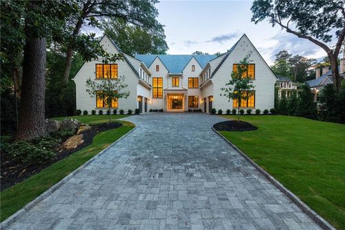 258 Pineland Rd Nw, Atlanta, GA, 30342-4019 | Card Image