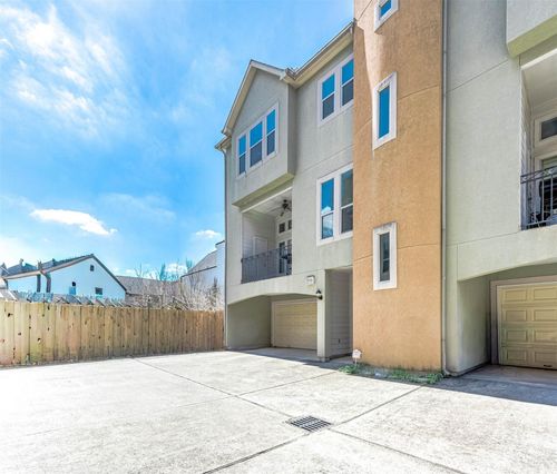 5723 Petty St, Houston, TX, 77007-1842 | Card Image