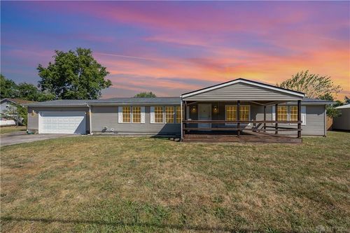 8384 Corlee Ln, Middletown, OH, 45042-1370 | Card Image