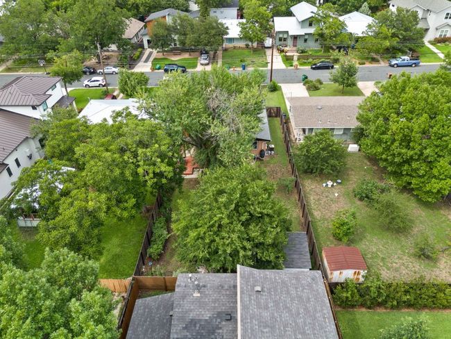 1807 Madison Ave, House other with 3 bedrooms, 1 bathrooms and 2 parking in Austin TX | Image 37