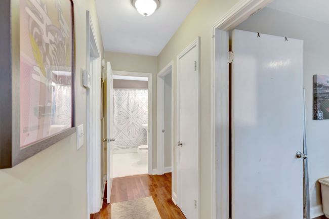 422 Bowling Ave, Condo with 2 bedrooms, 1 bathrooms and 1 parking in Nashville TN | Image 12