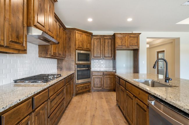 141 Whispering Wind Rd, House other with 4 bedrooms, 4 bathrooms and 4 parking in Bertram TX | Image 16