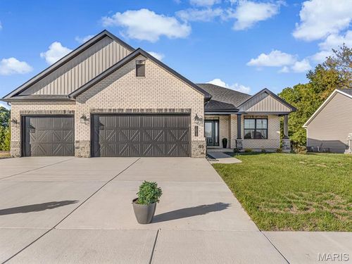 1013 Waymaker Ln, Waterloo, IL, 62298-2303 | Card Image