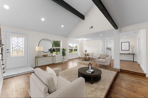 1315 Dunbarton Dr, Richardson, TX, 75081-5916 | Card Image