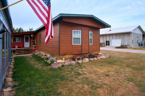 27036 Us Highway 385, hot springs, SD, 57747-6060 | Card Image