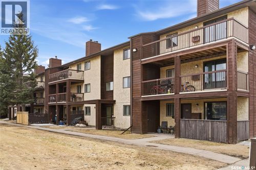 304-35 Alport Cres, Regina, SK, S4R8C6 | Card Image