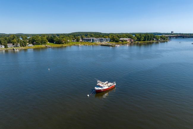 22 Little Bay Dr, House other with 3 bedrooms, 4 bathrooms and null parking in Dover NH | Image 33