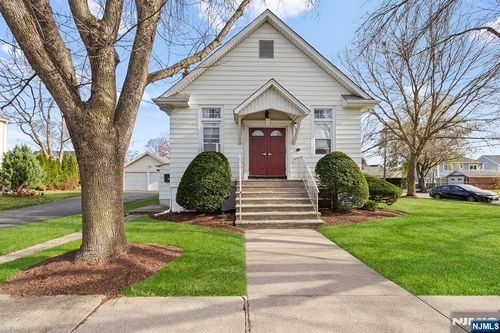 83 Heights Ave, Fair Lawn, NJ, 07410-1337 | Card Image