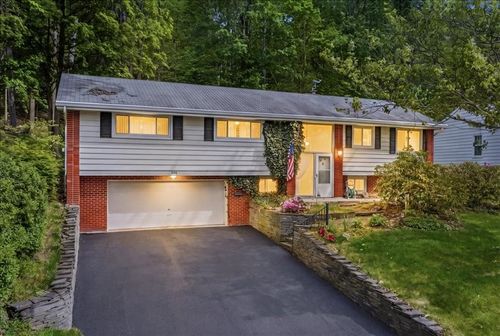 916 Chestnut Ln, Vestal, NY, 13850-2510 | Card Image