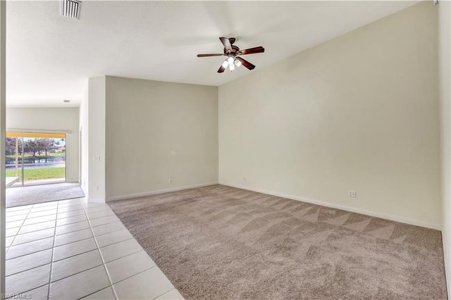 4255 Redonda Ln, Condo with 2 bedrooms, 2 bathrooms and 2 parking in NAPLES FL | Image 6