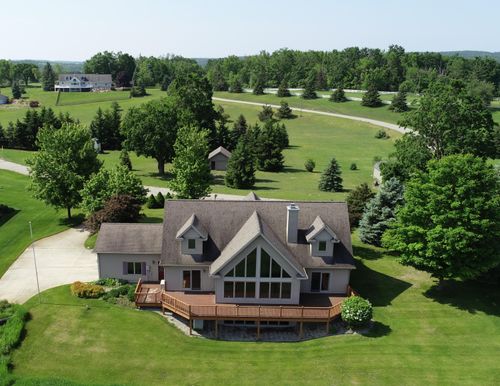 136 Lakeridge Trl, Boyne City, MI, 49712-9606 | Card Image