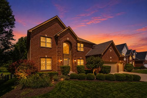 472 Arboretum Way, Oswego, IL, 60543-8144 | Card Image