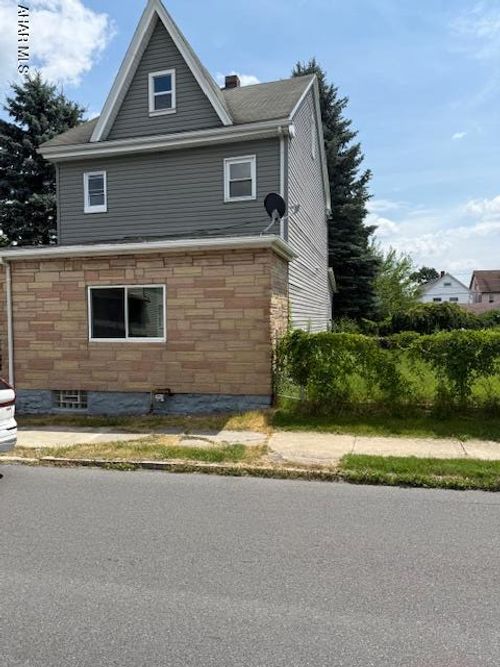 2807 Walnut Ave, ALTOONA, PA, 16601-1635 | Card Image