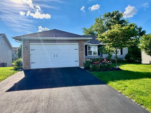 6332 Crystal Brook Ln, Machesney Park, IL, 61115-7203 | Card Image